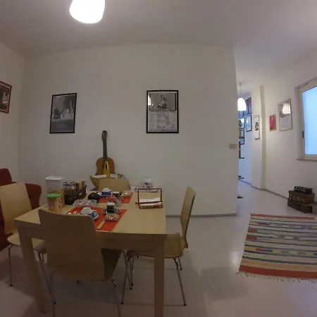 Degli Artisti Bed & Breakfast 2*