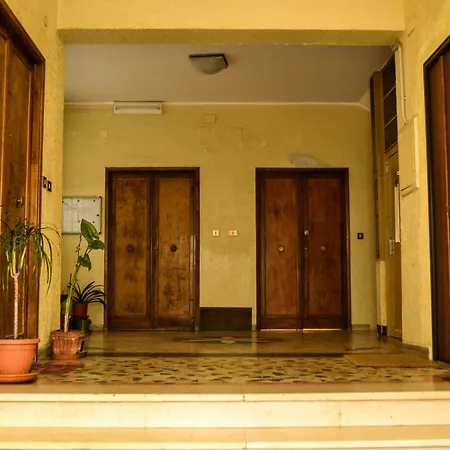 Degli Artisti Bed & Breakfast 2*