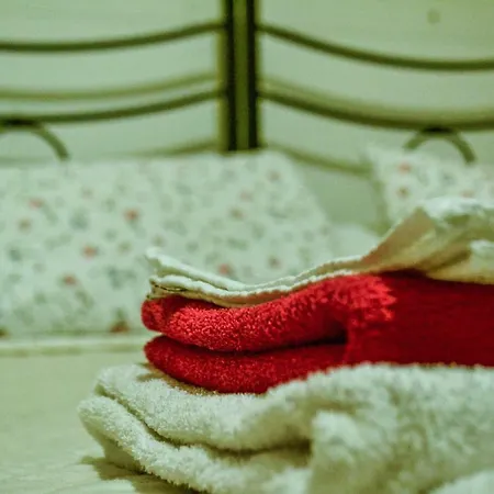 Bed & Breakfast Degli Artisti 2*